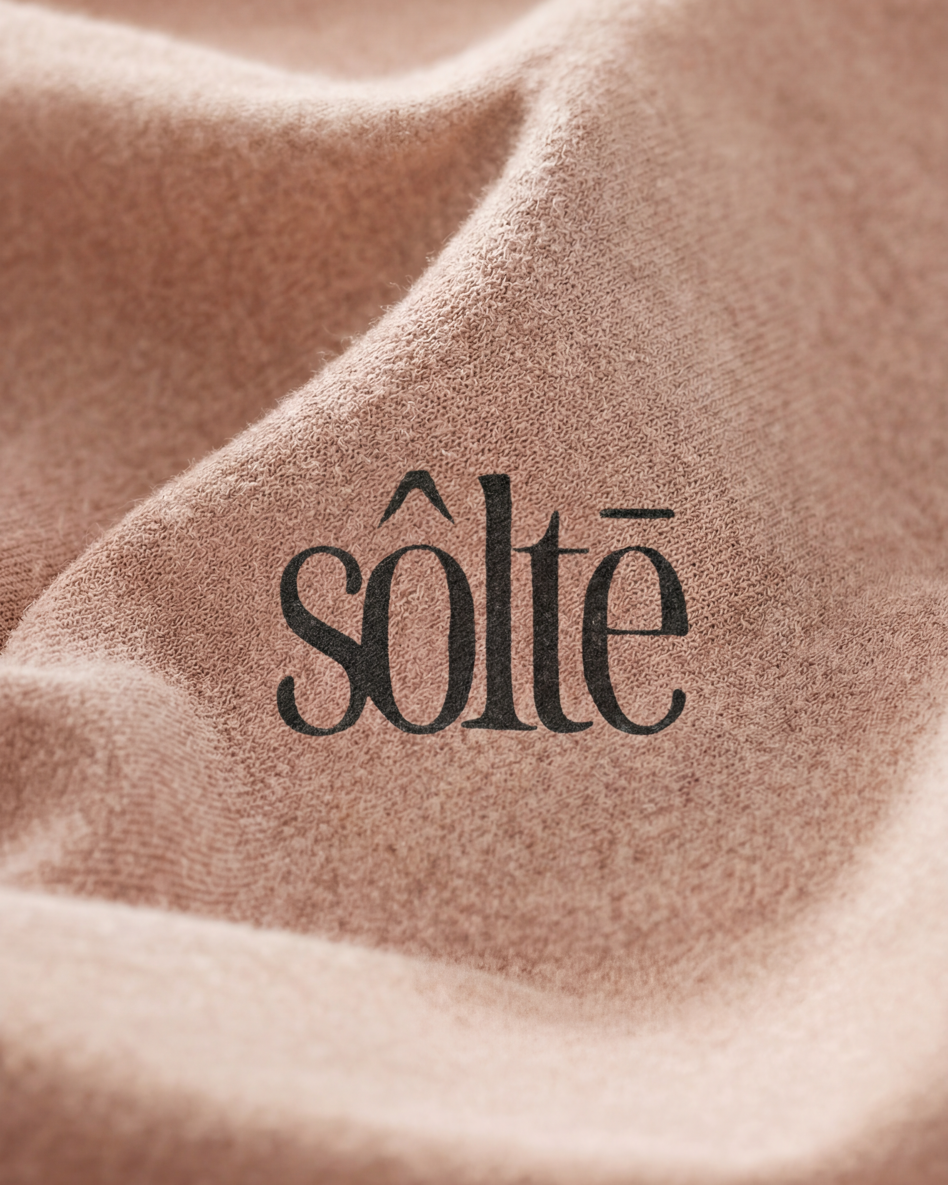 sôltē Logo T-Shirt